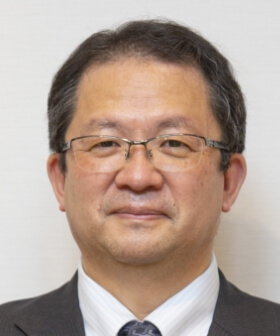 副大会長:向井幹夫